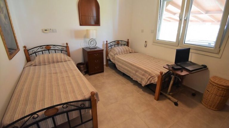 5 Bedroom Villa for Sale in Limassol District
