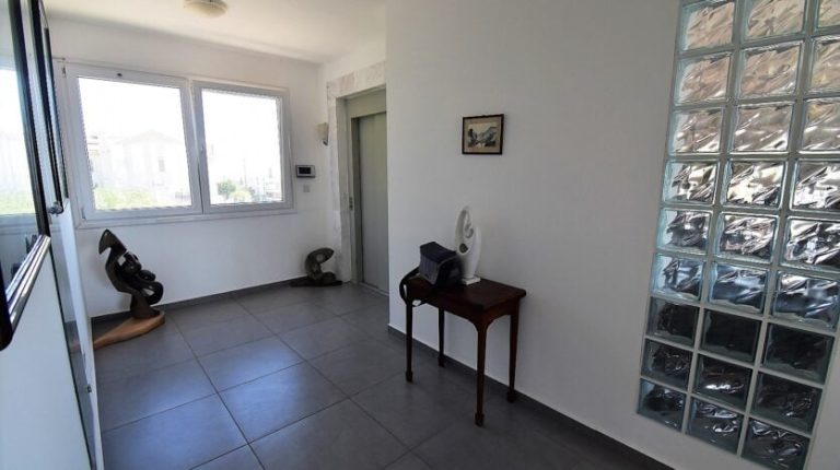 5 Bedroom Villa for Sale in Limassol District