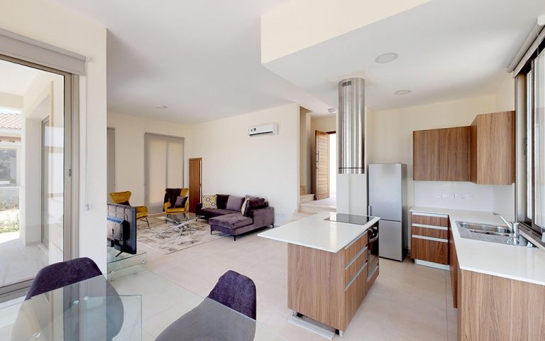 Maroni Hilltop Villas