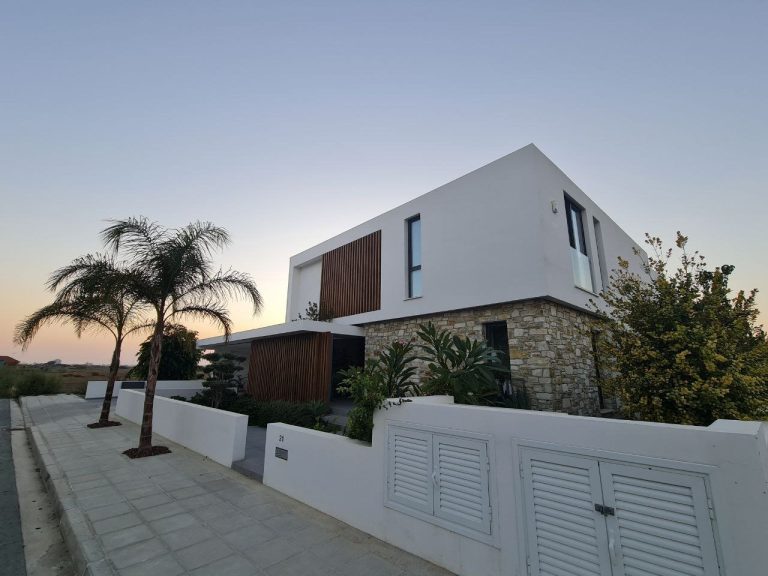 Mesoyios Park Residences