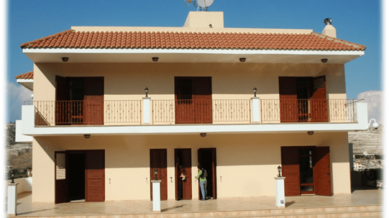 6+ Bedroom Villa for Sale in Limassol District