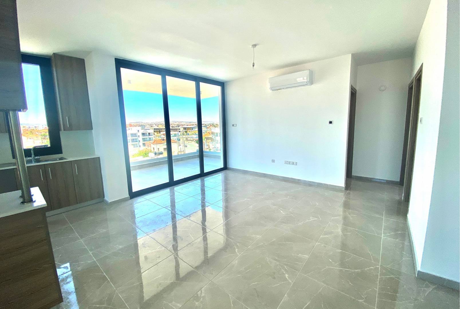 Plus 17 Media Residence