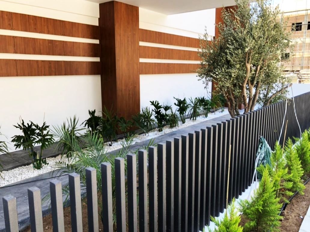 Plus 20 Residence