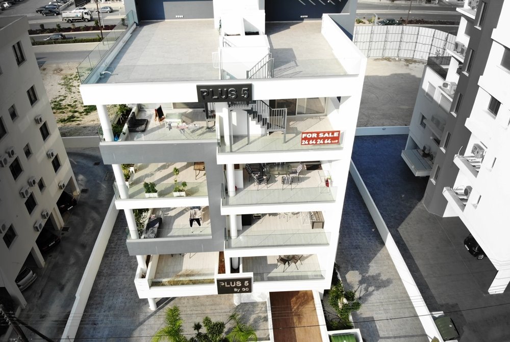 Plus 5 Residence