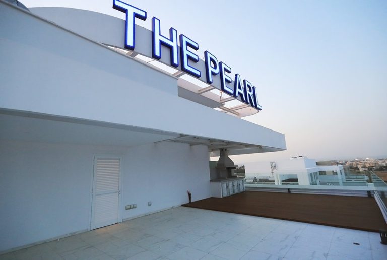 Plus 6 The Pearl of Mackenzie