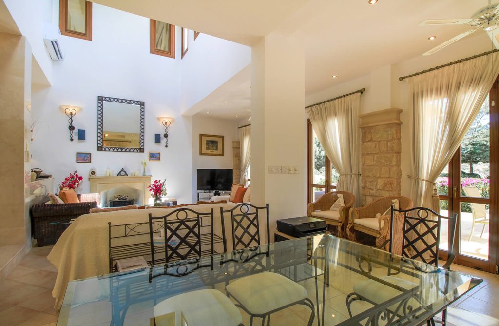 4 Bedroom Villa for Sale in Aphrodite Hills, Paphos District