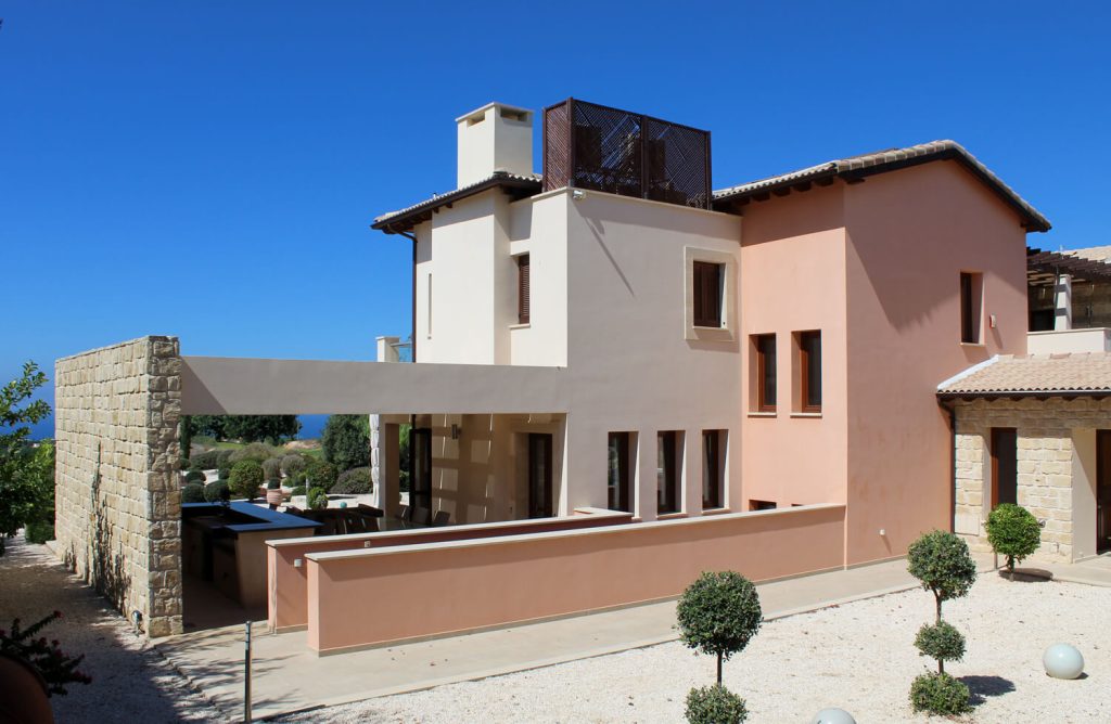 5 Bedroom Villa for Sale in Aphrodite Hills, Paphos District