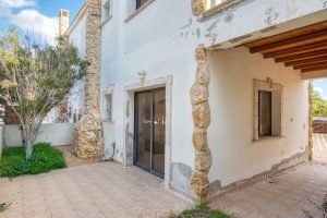 3 Bedroom House for Sale in Frenaros, Famagusta District