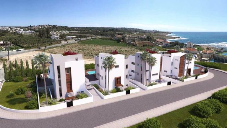 6+ Bedroom House for Sale in Kissonerga, Paphos District