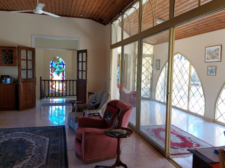 4 Bedroom House for Sale in Episkopi Lemesou, Limassol District