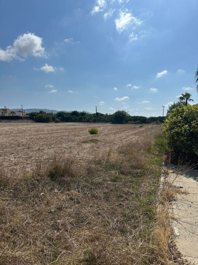 3,870m² Plot for Sale in Peyia, Paphos District