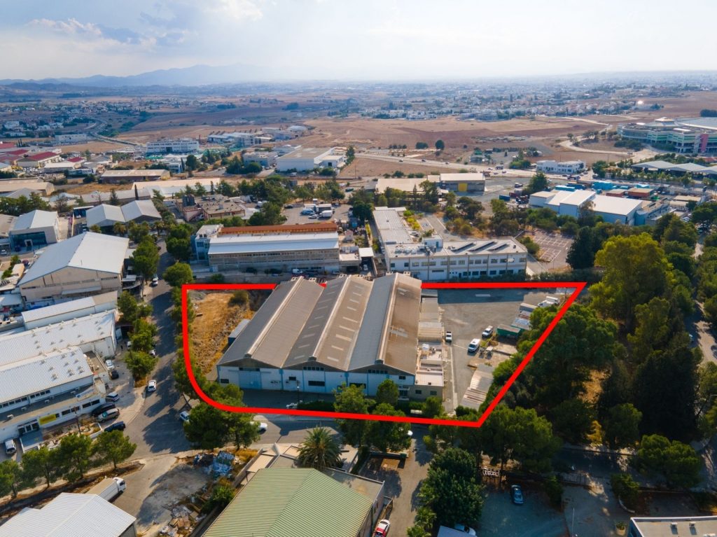 3660m² Commercial for Sale in Strovolos, Nicosia District