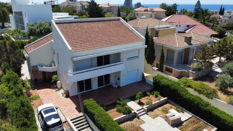 5 Bedroom House for Sale in Mouttagiaka, Limassol District