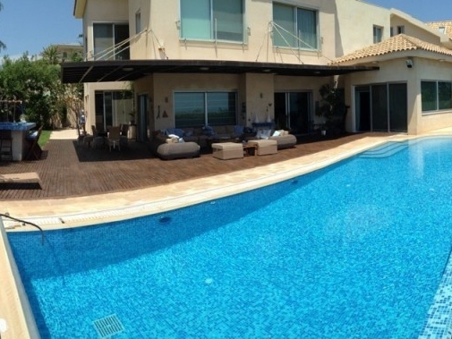 4 Bedroom House for Sale in Paniotis, Limassol District