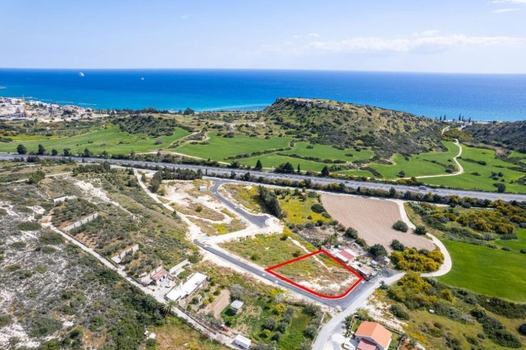 1,100m² Residential Plot for Sale in Agios Tychonas, Limassol District