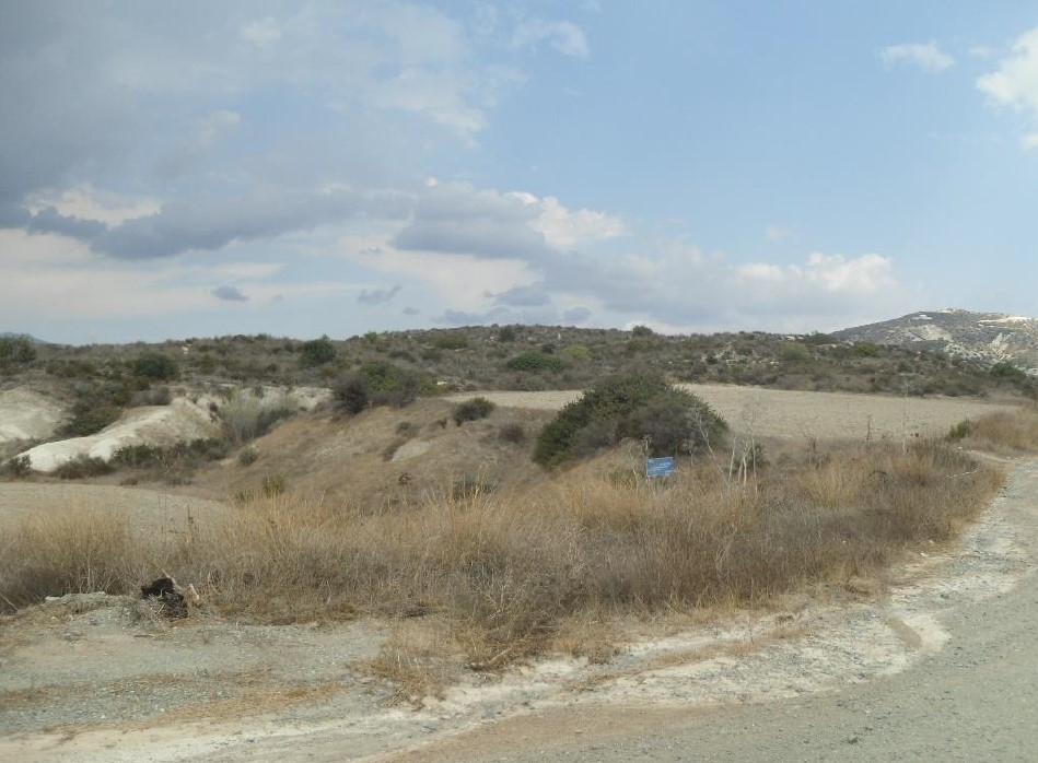 16,177m² Residential Plot for Sale in Monagroulli, Limassol District