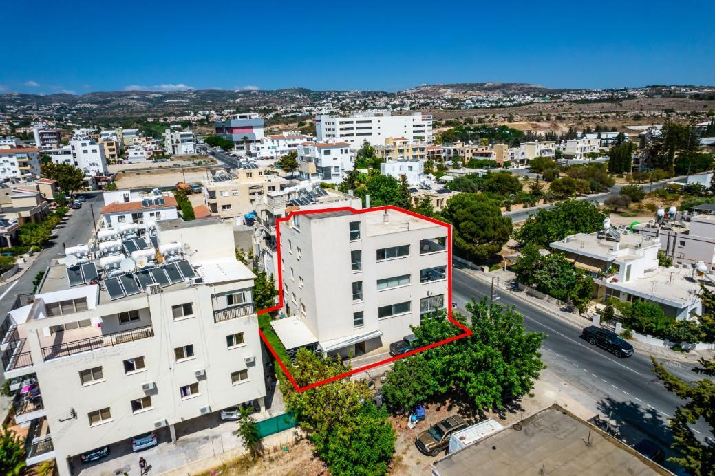 479m² Building for Sale in Paphos – Agios Theodoros