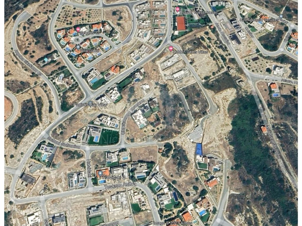 583m² Plot for Sale in Limassol District