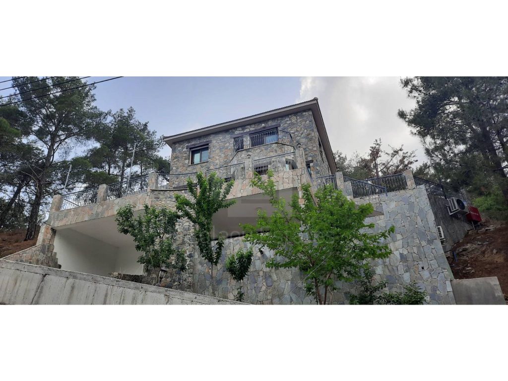 3 Bedroom House for Rent in Pano Platres, Limassol District