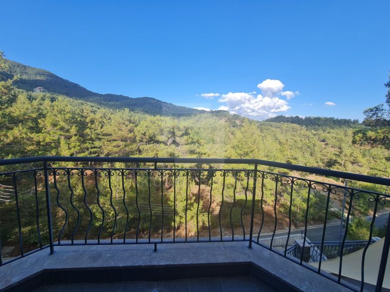 3 Bedroom House for Rent in Pano Platres, Limassol District