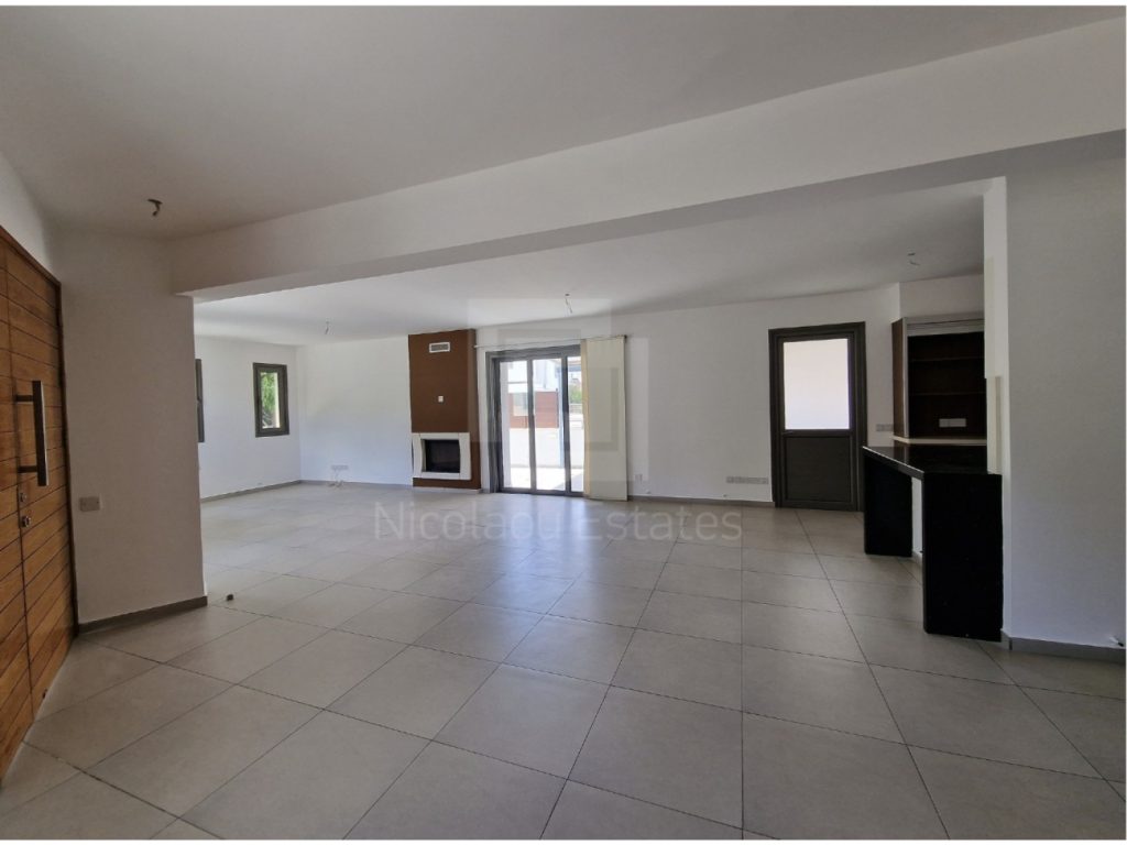 5 Bedroom House for Sale in Geri, Nicosia District