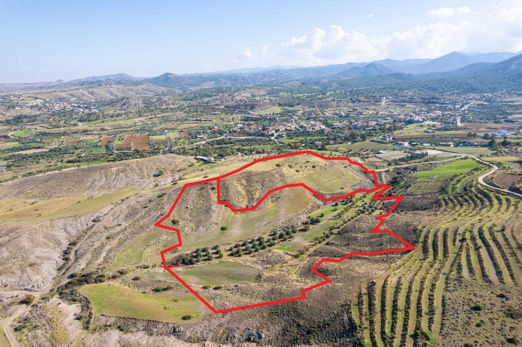 52,361m² Plot for Sale in Nikitari, Nicosia District