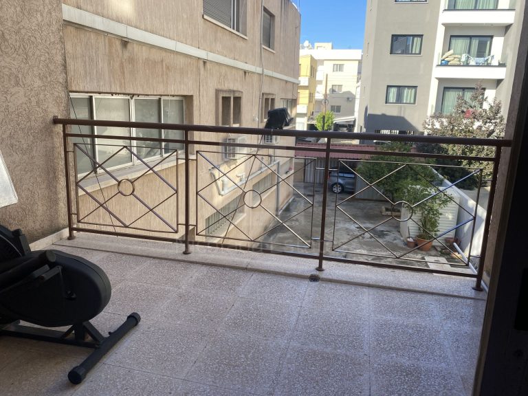Cheap Houses and Villas for Sale Limassol up to 600000 euro