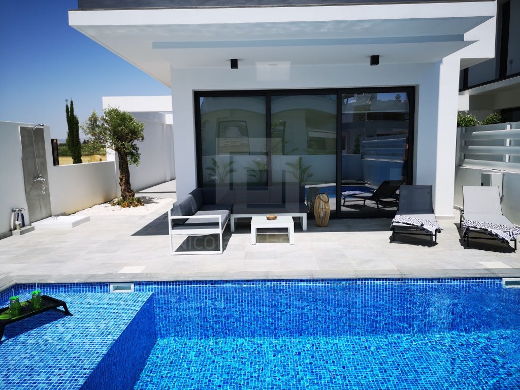 5 Bedroom House for Sale in Larnaca District