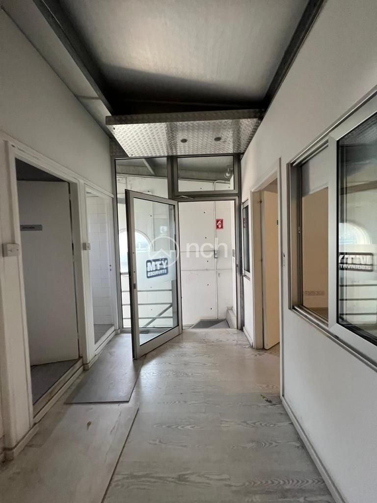 425m² Warehouse for Rent in Aglantzia, Nicosia District