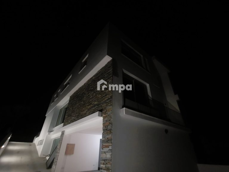 4 Bedroom House for Sale in Kallepeia, Nicosia District