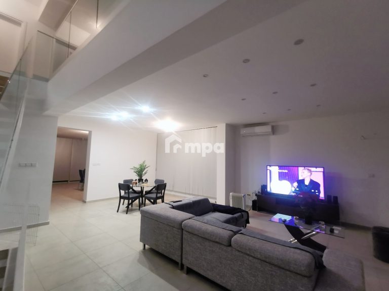 4 Bedroom House for Sale in Kallepeia, Nicosia District