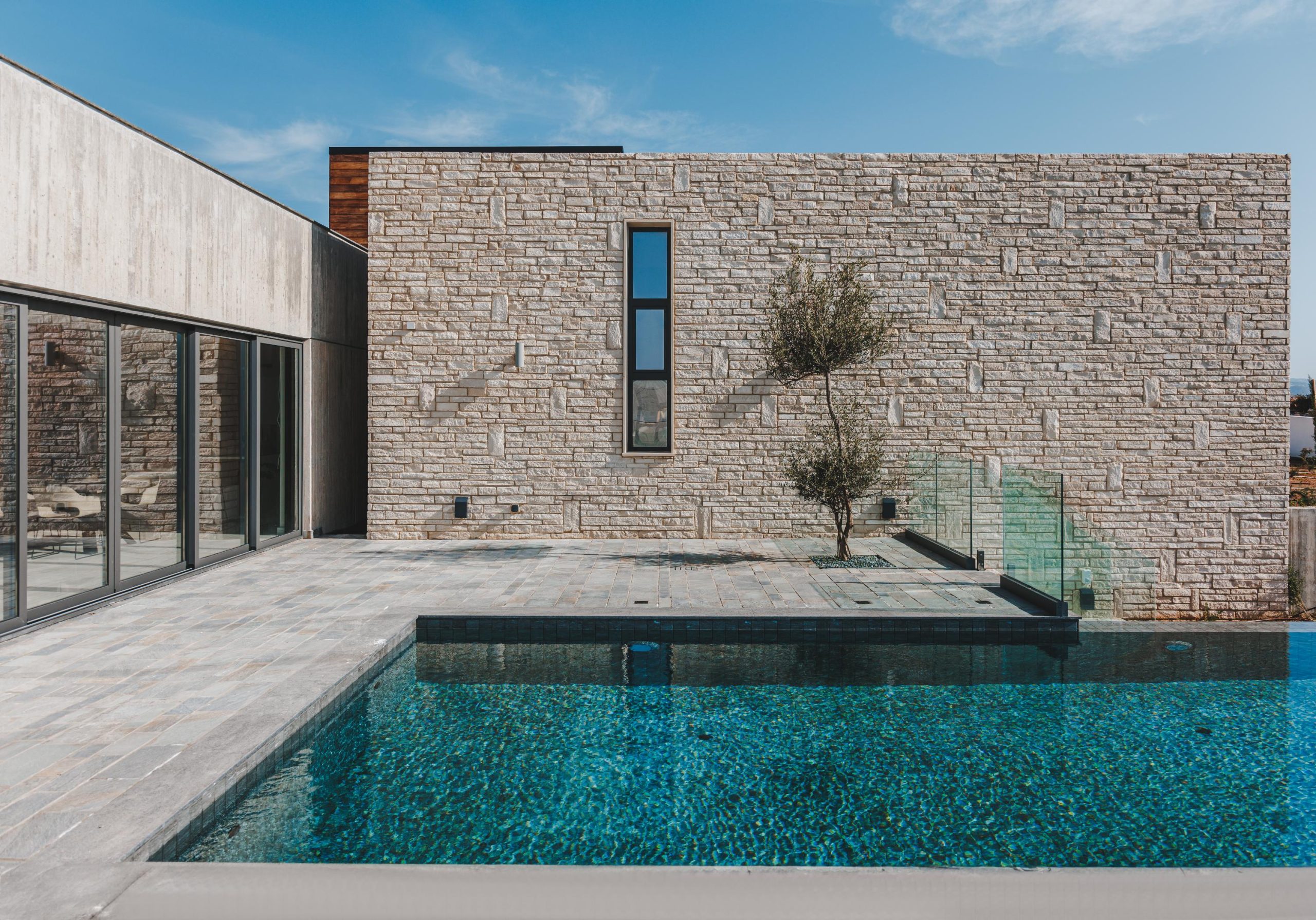 4 Bedroom House for Sale in Peyia, Paphos District