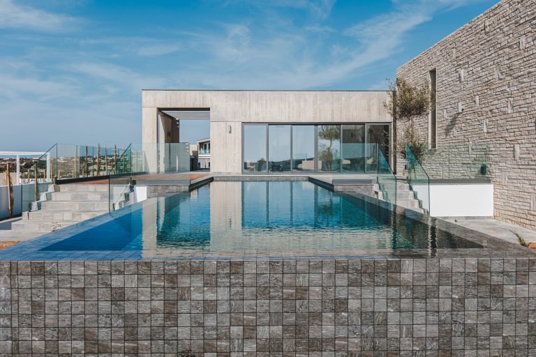 4 Bedroom House for Sale in Peyia, Paphos District