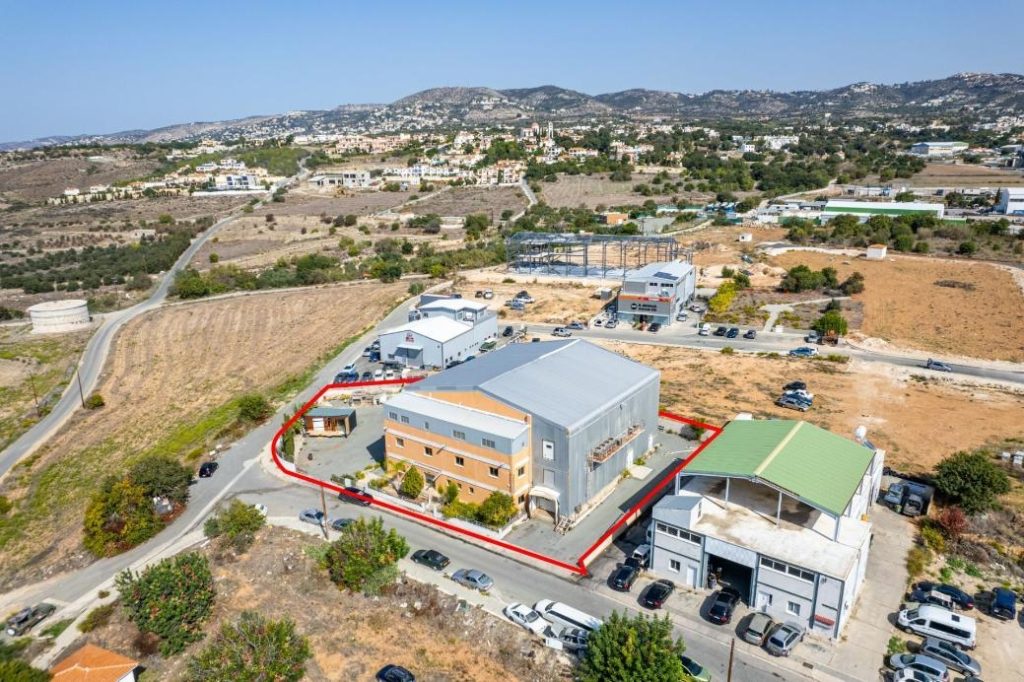 1615m² Building for Sale in Paphos