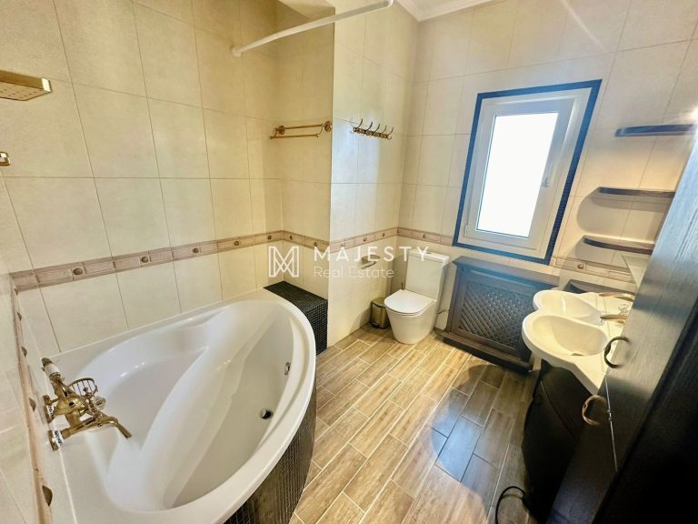 5 Bedroom Villa for Rent in Germasogeia, Limassol District