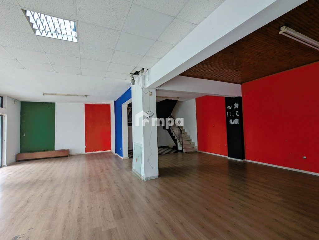 114m² Commercial for Sale in Nicosia District