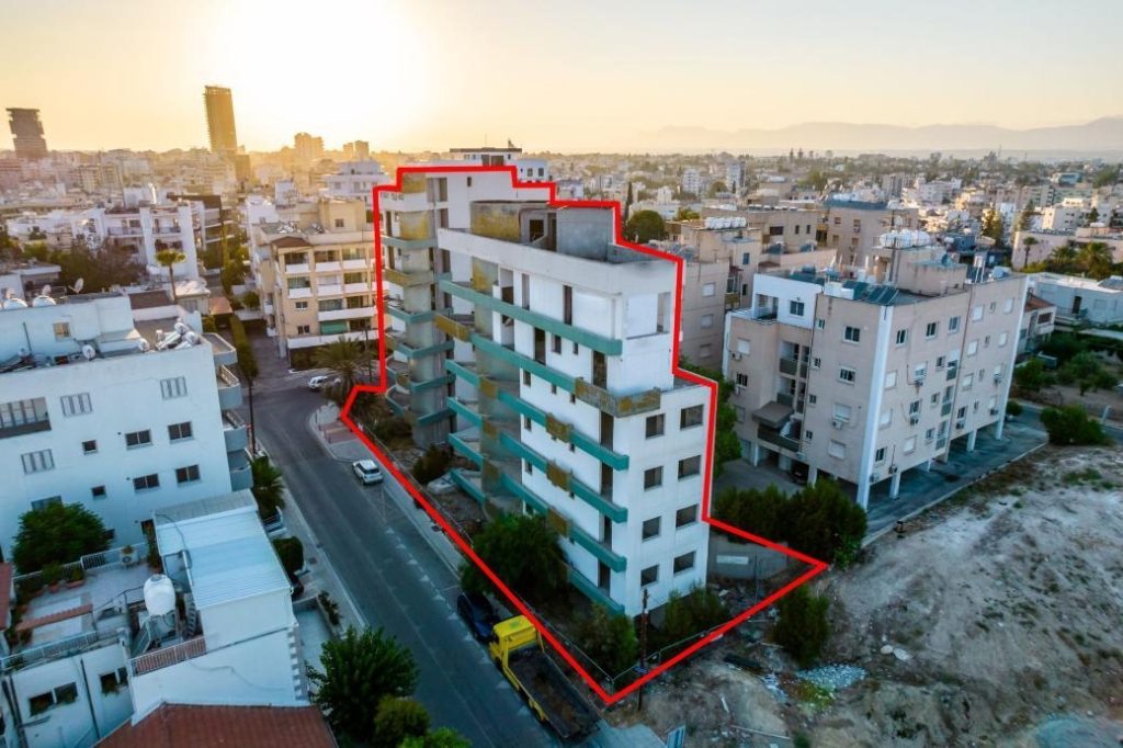 1128m² Building for Sale in Nicosia