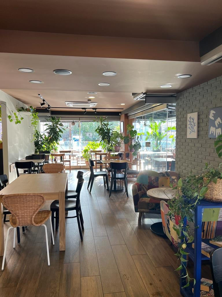 220m² Restaurant for Sale in Limassol – Agia Zoni
