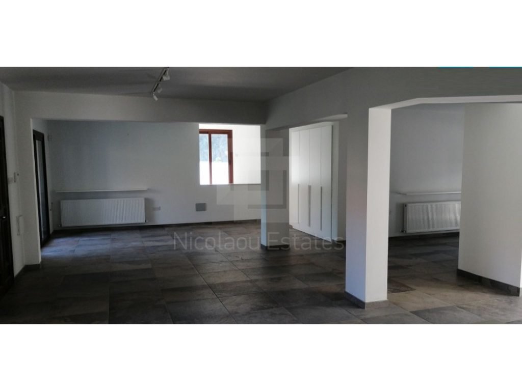 527m² Building for Sale in Kakopetria, Nicosia District