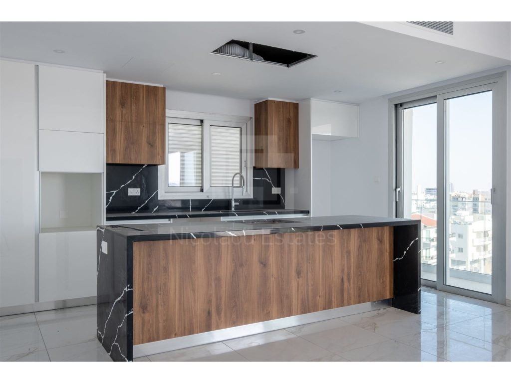 3 Bedroom Apartment for Sale in Strovolos, Nicosia District