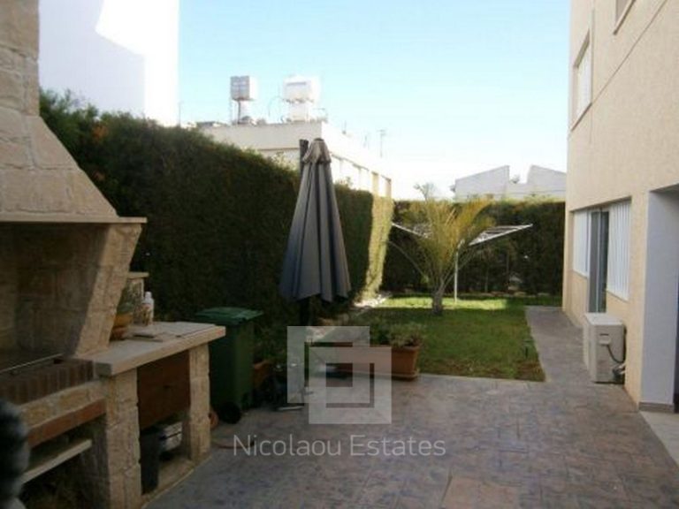 6+ Bedroom House for Sale in Limassol District