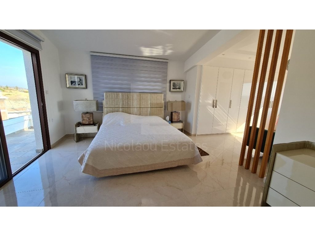 5 Bedroom House for Sale in Kouklia, Paphos District