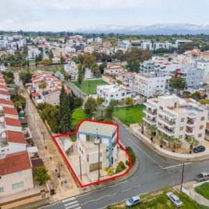 5 Bedroom House for Sale in Engomi, Nicosia District