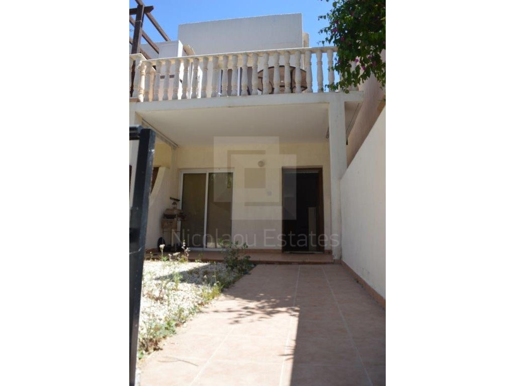 2 Bedroom House for Sale in Tombs Of the Kings, Paphos District