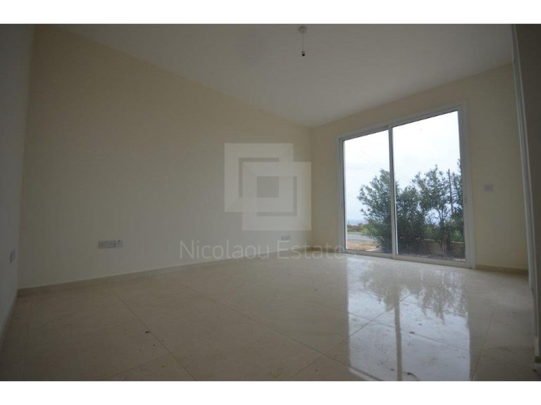 3 Bedroom House for Sale in Coral Bay, Paphos District