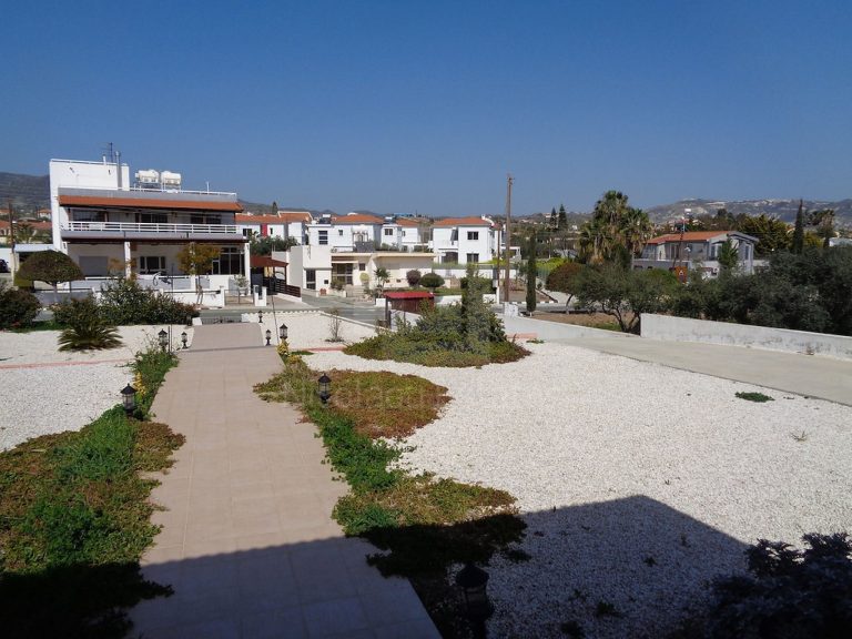 4 Bedroom House for Sale in Moni, Limassol District