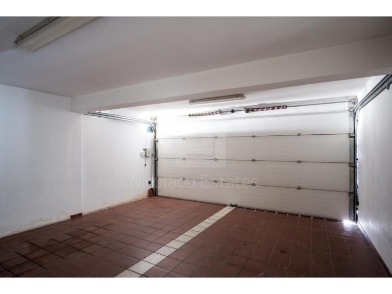 3 Bedroom House for Sale in Strovolos, Nicosia District