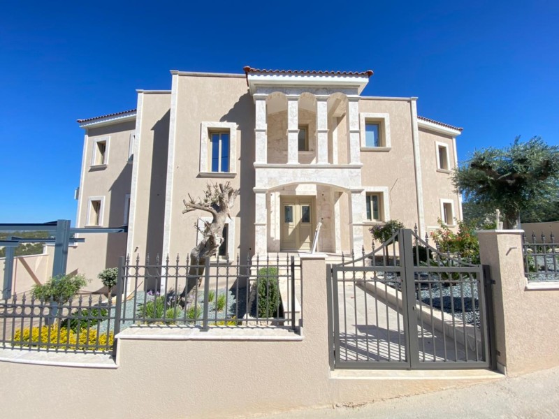 5 Bedroom Villa for Sale in Pegeia, Paphos District