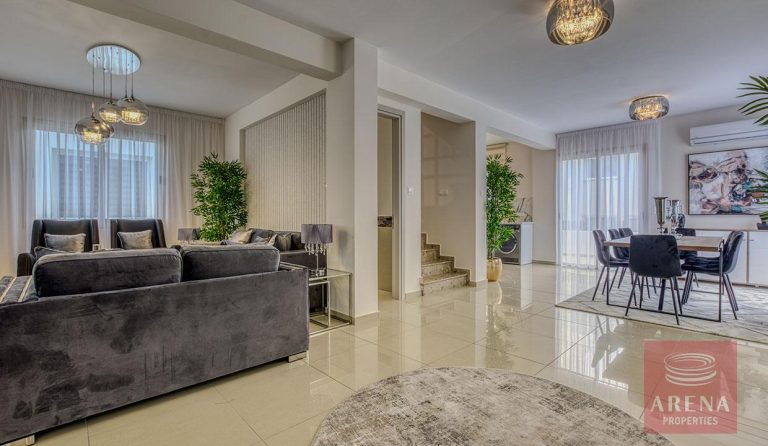 4 Bedroom Villa for Sale in Paralimni, Famagusta District