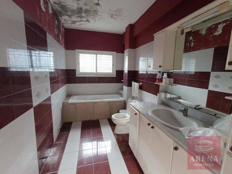 3 Bedroom Villa for Sale in Kalo Chorio Lemesou, Larnaca District